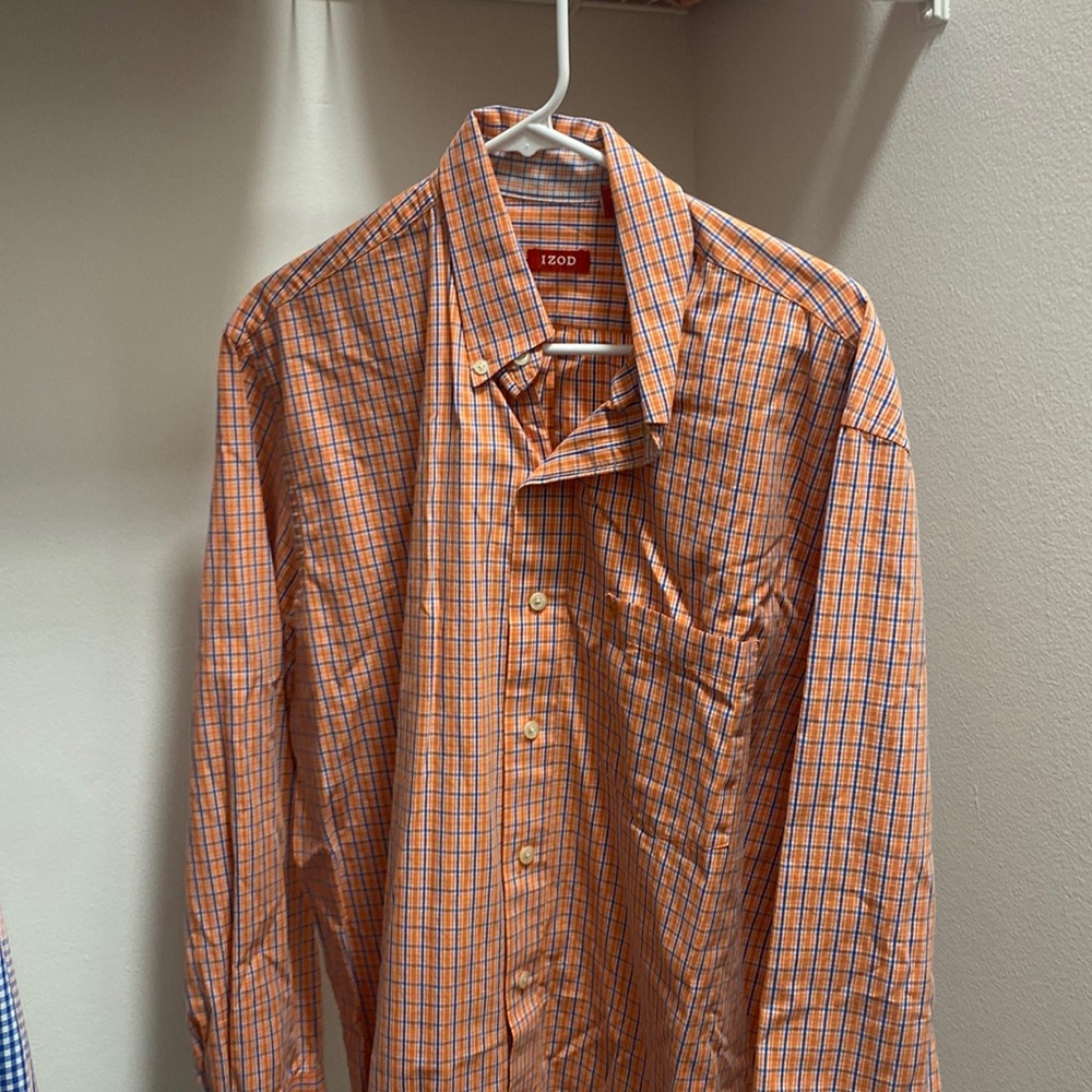 IZOD shit men’s large